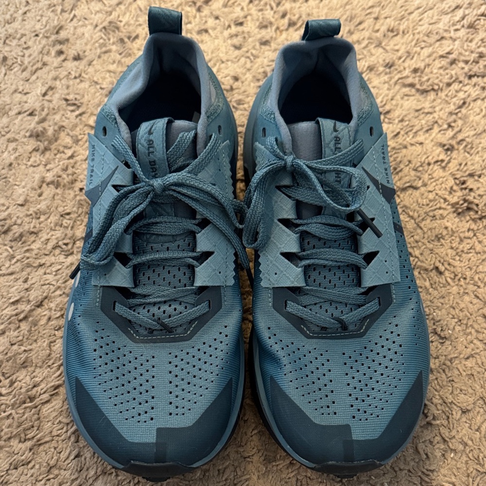 Nike Trail Zoom X Men’s Running Shoes. Size 9.